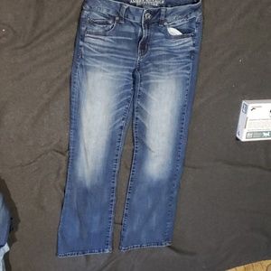 American eagle Women's Jean's fav byfrnd spr str